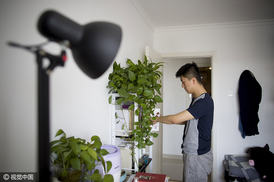 A look inside 'empty-nest' youth lives in Beijing