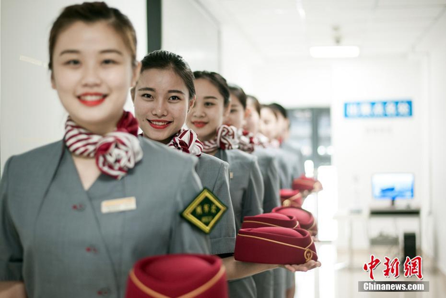 New train attendant uniforms trialed in Nanning