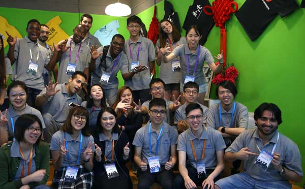 Students' tour highlights innovation in Beijing