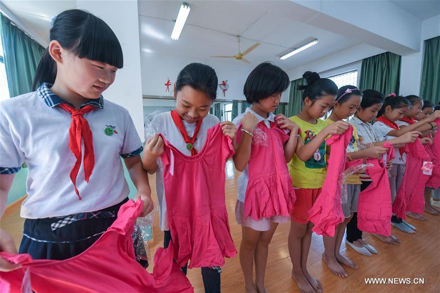 Charity group in E China helps dancers in remote area to fulfill dreams
