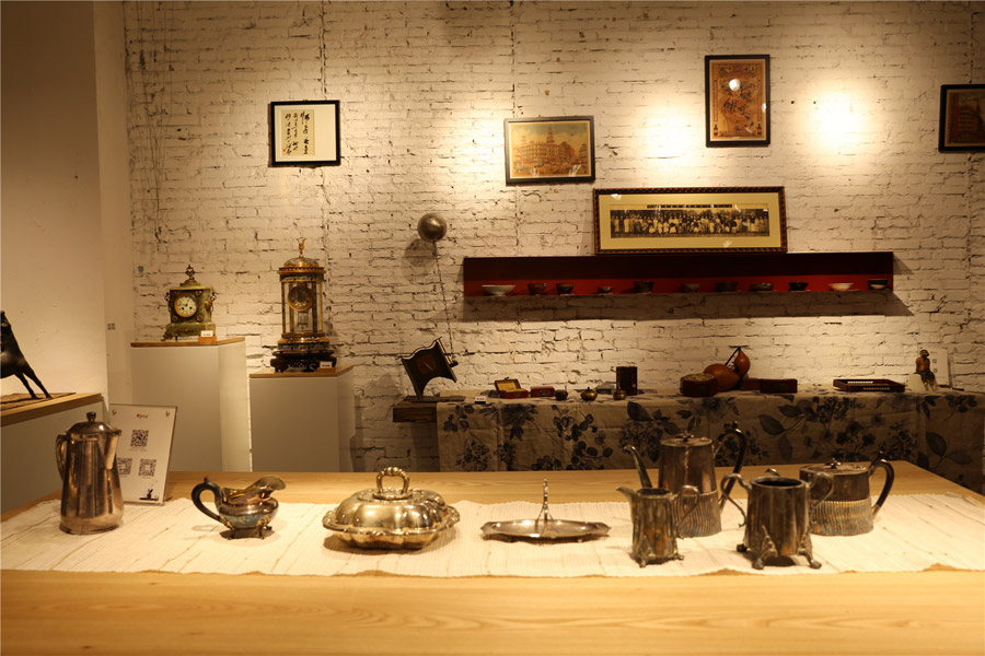 Relics of the wealthy in old Shanghai now on show 