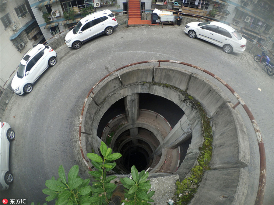 Chongqing parking lot goes up, and up, and up