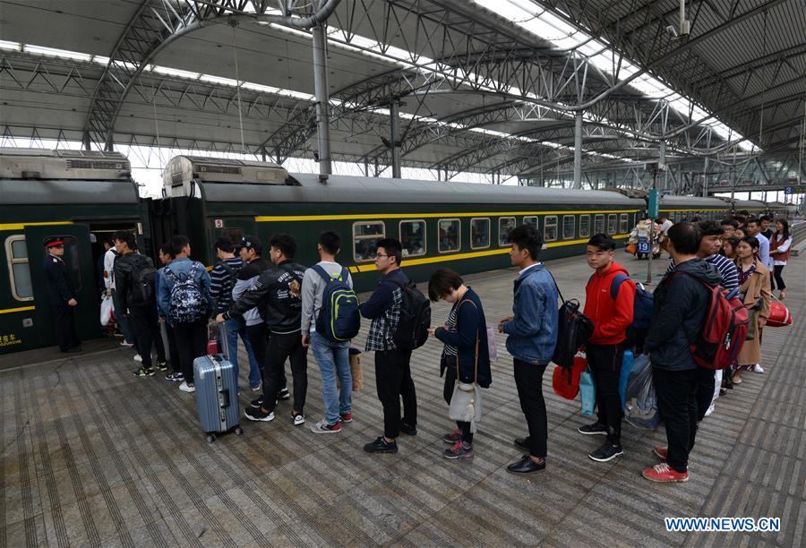 Chinese railways brace for busy return trips