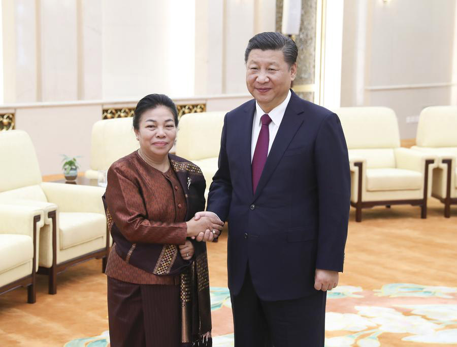 Xi meets with special envoys of foreign parties