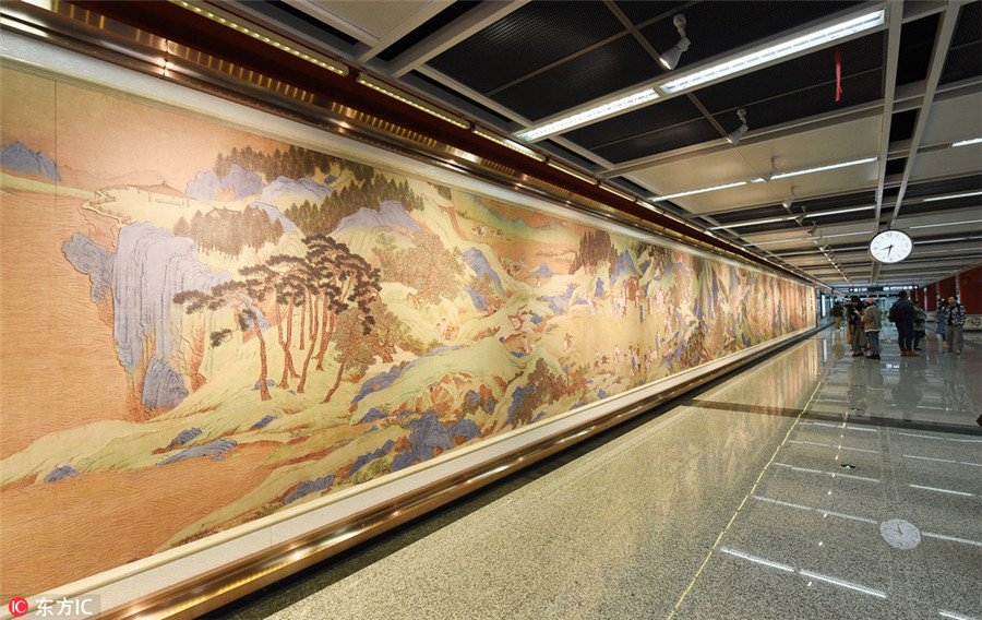 Beautiful designs grace Chengdu metro stations