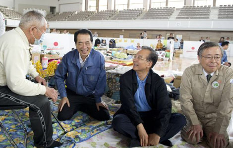 Premier Wen visits disaster-ravaged Fukushima