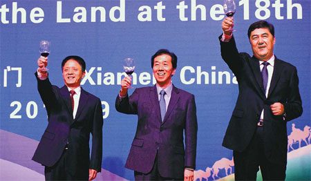 Silk Road initiatives take the spotlight as trade fair opens