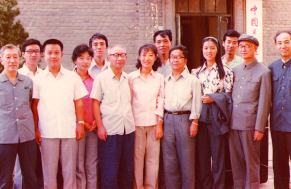 Jiang Muyue with China Daily staff