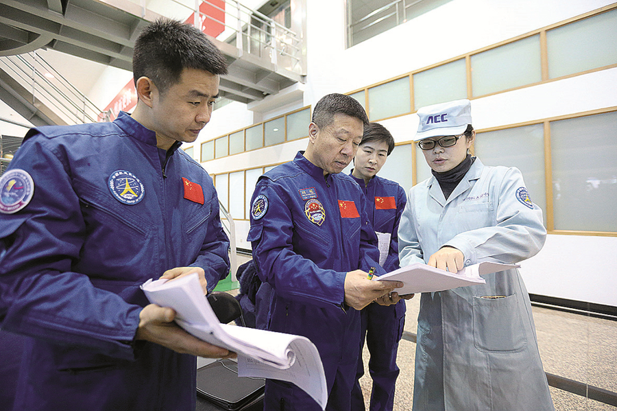 Pour la Chine, un nouveau grand pas dans l’espace