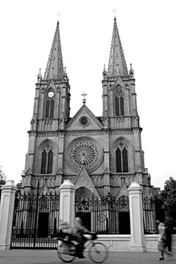 Repair gives new life to Guangzhou church