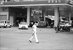 Sinopec to buy filling stations in HK