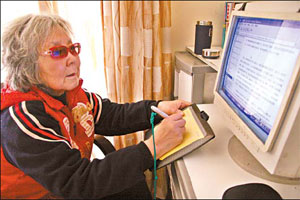 Granny, 80, starts blog offering tips on learning Japanese
