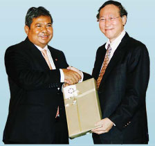 Canadia Bank strives to promote brand Cambodia