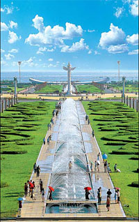 Dalian: a shining pearl of north China