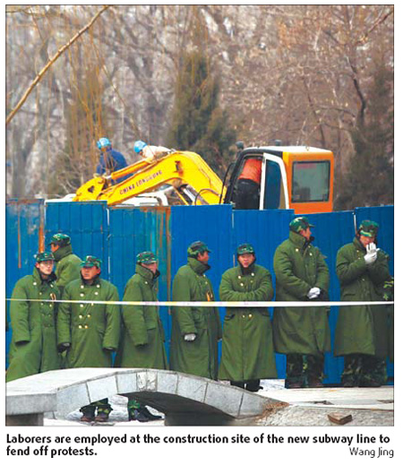 Residents dig in over subway expansion