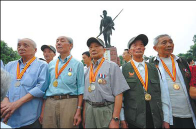 China's World War II martyrs remembered