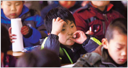 Migrant parents keen to see new hukou reforms