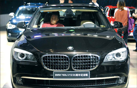 BMW to export its China-made sedan