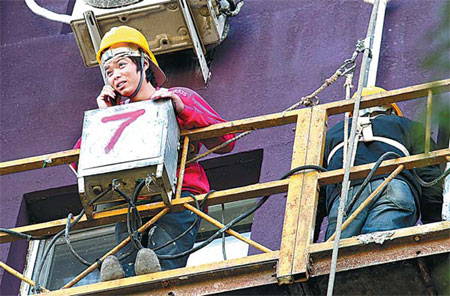 Migrant workers have help at hand