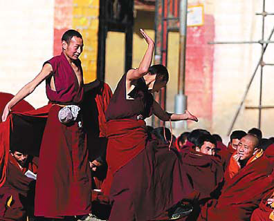 Monks vent anger at self-immolation