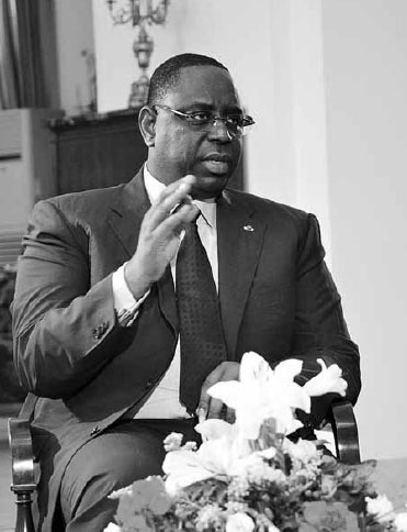 Senegal leader visits China