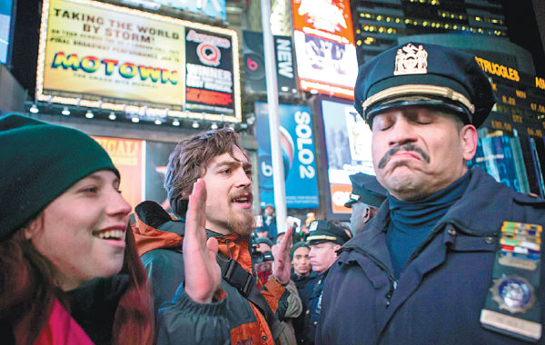Protests disrupt NY as officer is cleared