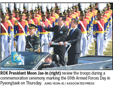 Moon urges transfer of wartime command