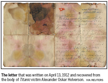 Titanic letter sells for record price