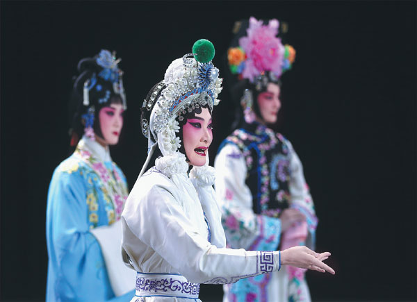 Peking opera treat