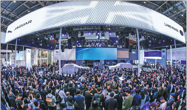 Jaguar Land Rover performance impresses the world at auto show