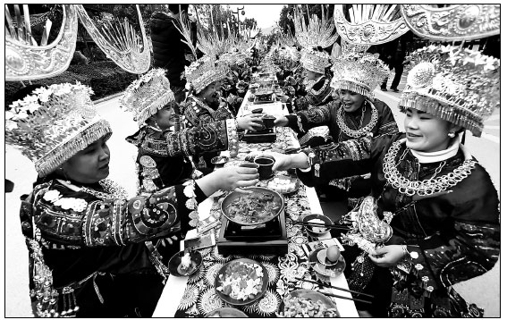 Cultural inheritors concerned about passing on legacy
