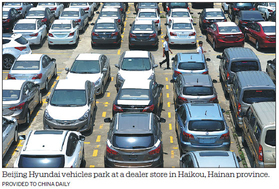 Car inventory hits new high amid bleak market outlook