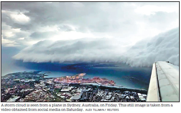 Heat waves rocking Australia seen as climate change warning