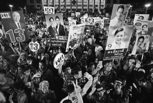 Thai polls cast political uncertainty
