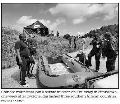 Nations move to aid cyclone victims