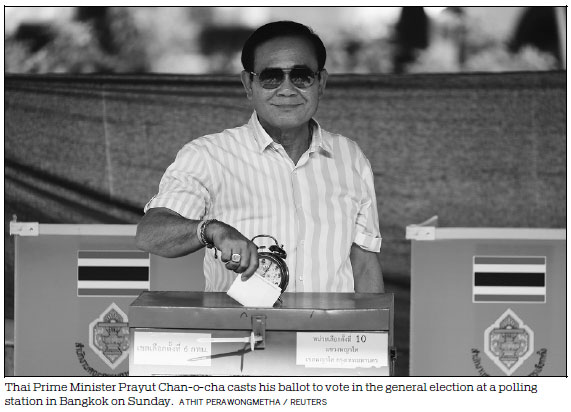 Thais vote in first general election since 2014