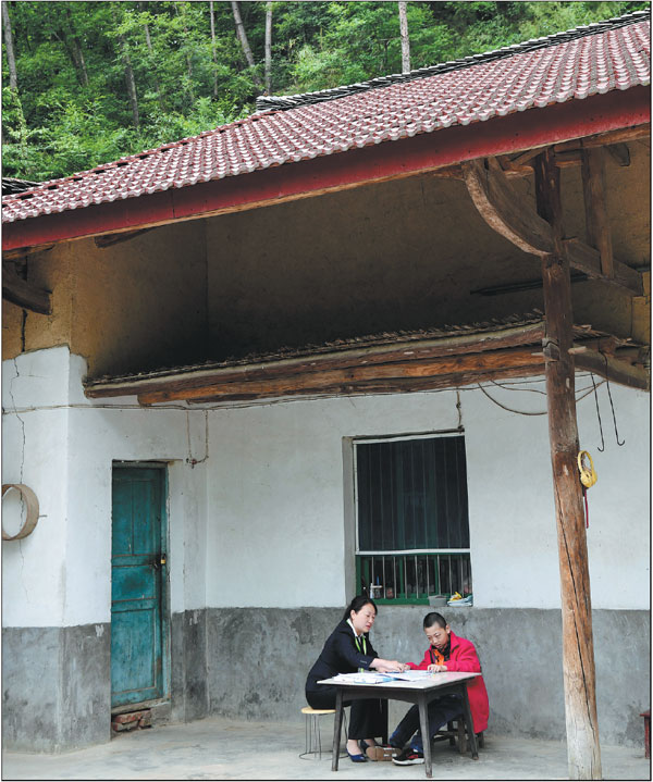 Helping hands guide left-behind children