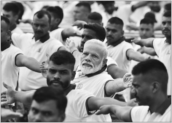 India celebrates 5th Intl Yoga Day