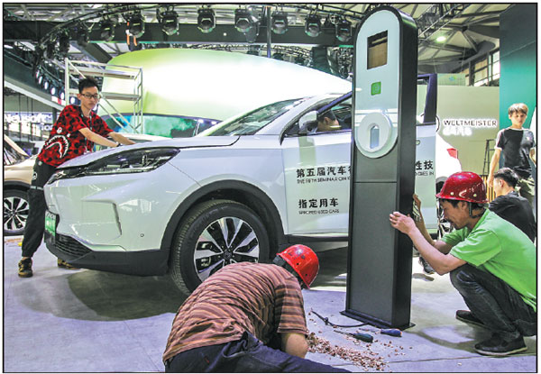 Electric charging piles top 1 million across the country