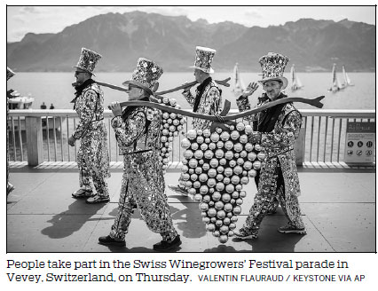 Swiss raise a glass to winegrowers