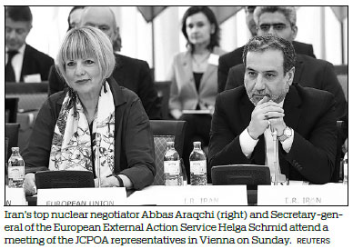 Diplomats recommit to saving deal