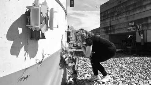 Italy marks anniversary of bridge collapse