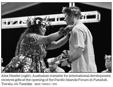 Annual forum puts heat on Australia