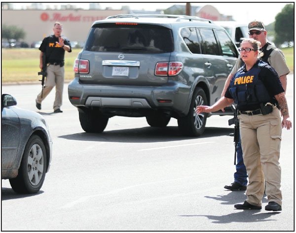 5 dead, 21 hurt in Texas shooting