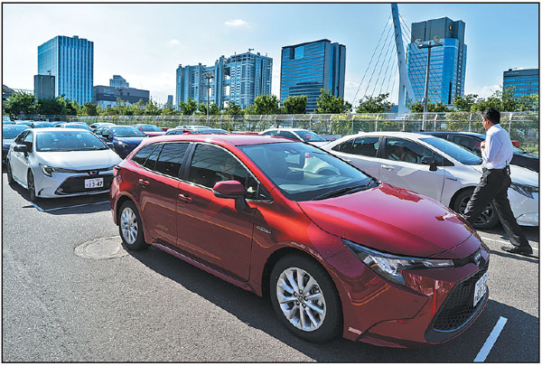 Japanese carmakers gain momentum in China despite downward trend