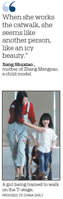 CHILD STARS LEARN EARLY LESSONS IN MODEL LIFE