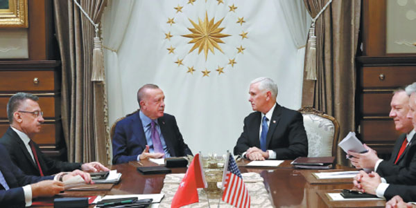 Turkey agrees to pause in Syria offensive
