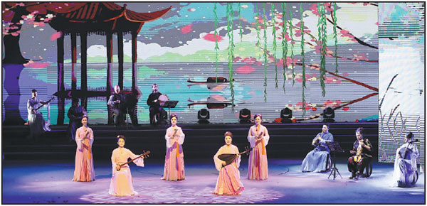 Quanzhou builds an opera culture, to delight of local residents and tourists