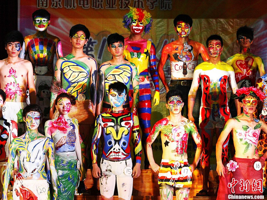 Body painting contest held in E China's Nanjing
