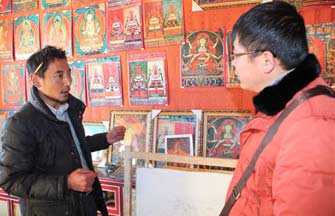Regong arts industry booming in Qinghai's Tibetan area
